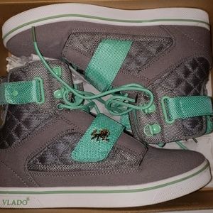 Atlas II grey/mint Vlado